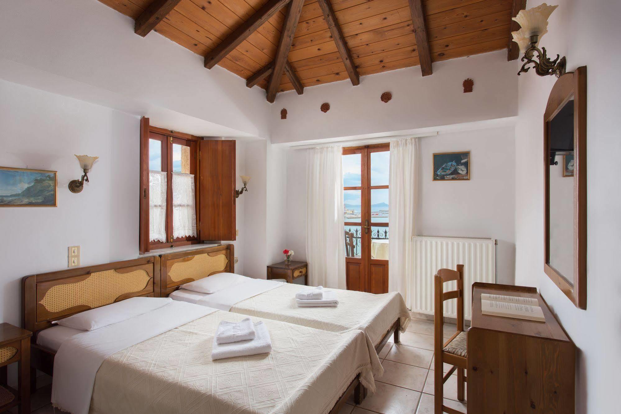 Petrino Guesthouse Monemvasía Exteriér fotografie